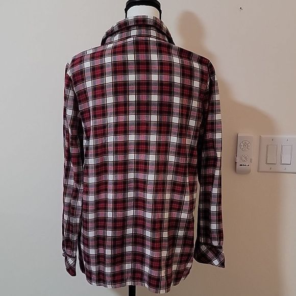Chaps by Ralph Lauren plaid pajama top - Picture 6 of 10